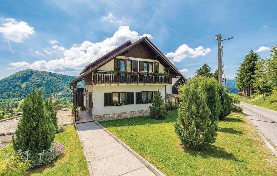 Apartman Svetlicic Ravna Gora Exterior foto
